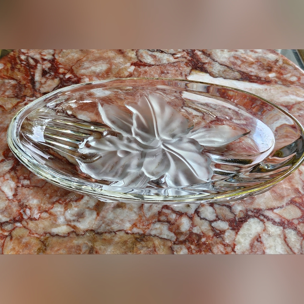 3 Set Vintage Mikasa Frosted Crystal Iris Dishes. - Picture 2 of 3